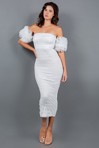 RUCHED MESH RUFFLE SLEEVE MIDI DRESS.