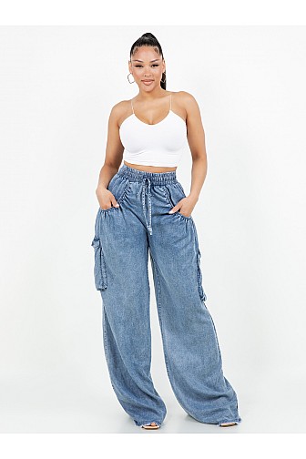 DRAWSTRING WAIST WIDE LEG CARGO PANTS

