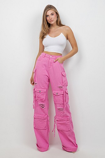 DISTRESSED CARGO DENIM PANT